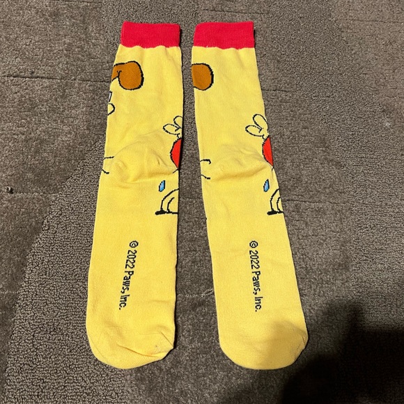 *6 for $10!* Garfield Odie Socks Jim Davis Yellow Red Paws Inc Official Mid-Calf - Picture 2 of 3